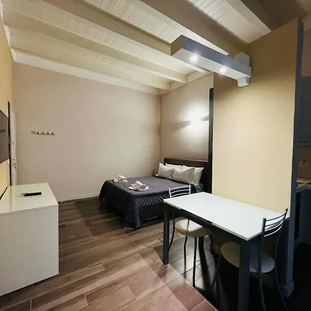 شقة Palermo Inn Studios *