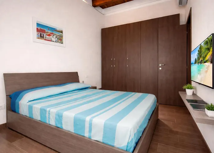 Palermo Inn Studios *